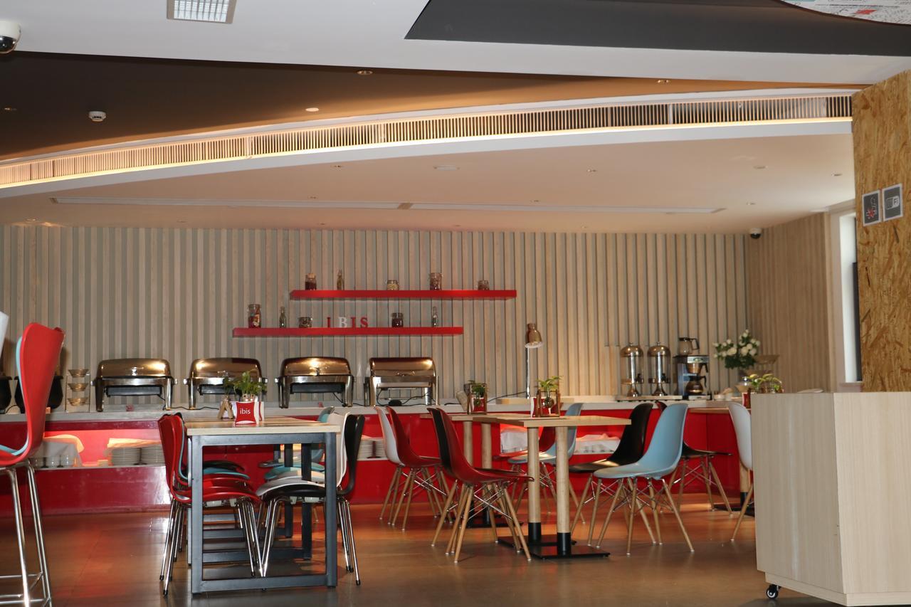 Ibis Shanghai North The Bund Zhoujiazui Road Exterior photo